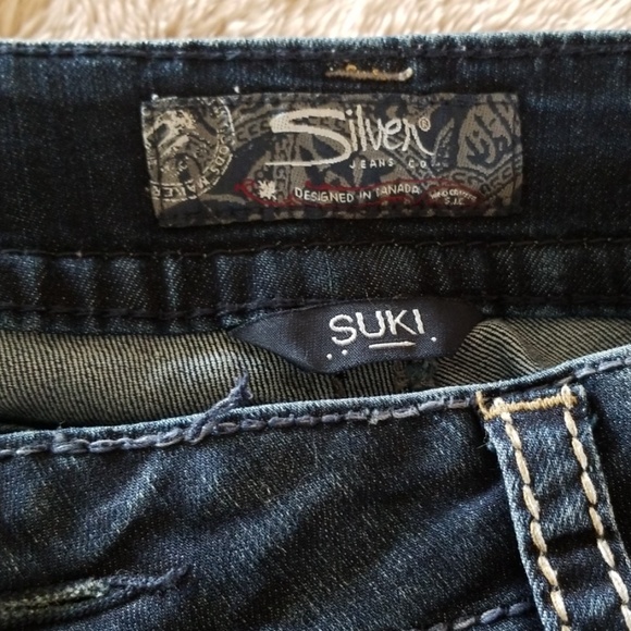 👖Silver Suki jeans...like new👖 - Picture 5 of 8